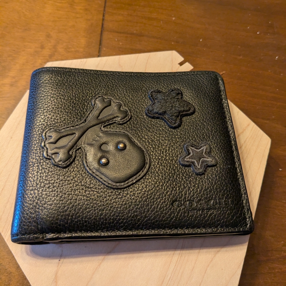 Coach Black Leather Varsity Patches Wallet - Picture 3 of 13